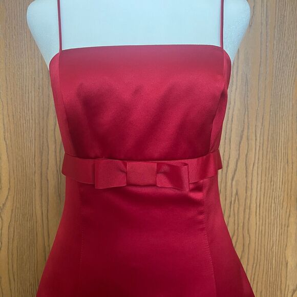 David's Bridal Dress Size 2 Cherry Red Bow Holiday Christmas Party Prom Formal - Picture 4 of 12